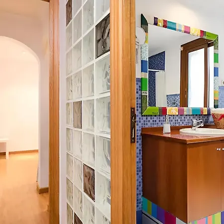 Acogedor Piso En * Barcelona