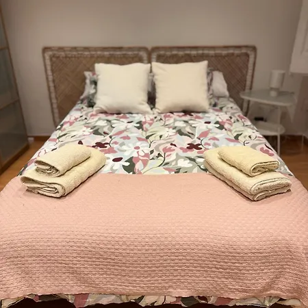 Acogedor Piso En * Barcelona