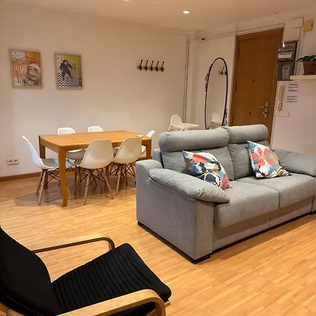 Apartment Acogedor Piso En Barcelona