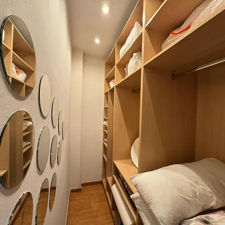Acogedor Piso En Барселона
